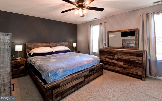 7 GRISTMILL LN, Pine Hill, NJ 08021