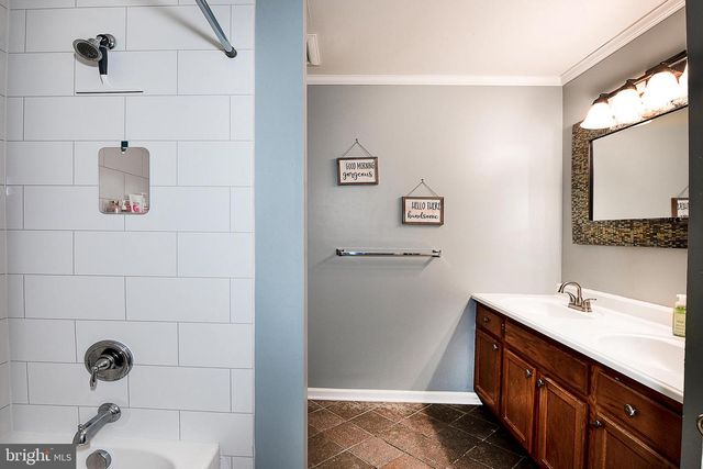 7 GRISTMILL LN, Pine Hill, NJ 08021