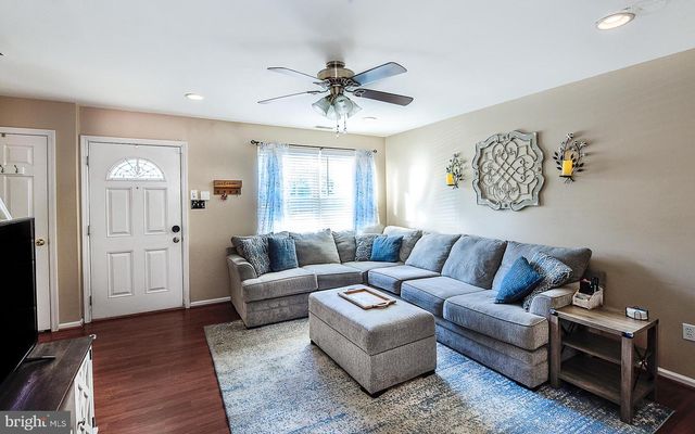 7 GRISTMILL LN, Pine Hill, NJ 08021