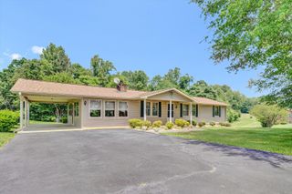 309 JACKS CREEK RD, Glade Hill, VA 24092