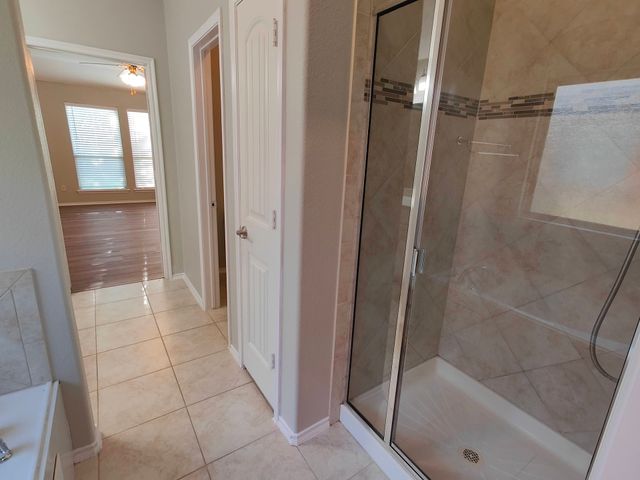 516 Rustic Oak Lane, Mckinney, TX 75072