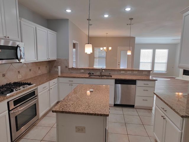 516 Rustic Oak Lane, Mckinney, TX 75072
