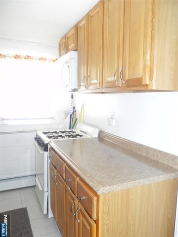 117 Madison Street, Little Ferry, NJ 07643