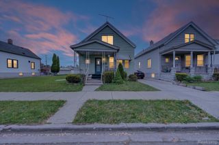 5424 Bingham St, Dearborn, MI 48126