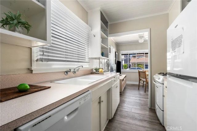 118 Emerald, Newport Beach, CA 92662