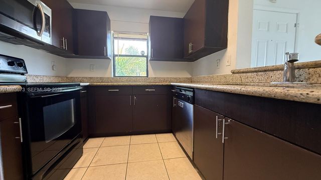 3965 NW 87th Ave 3965, Sunrise, FL 33351