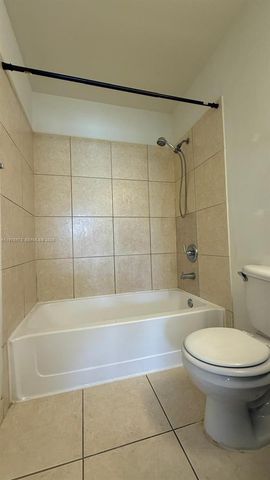 3965 NW 87th Ave 3965, Sunrise, FL 33351