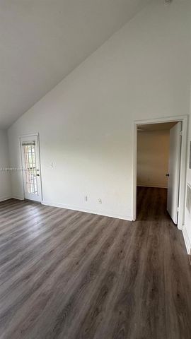 3965 NW 87th Ave 3965, Sunrise, FL 33351