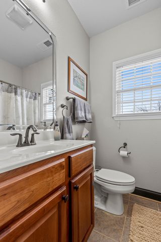 1235 New Lake Road Unit 4, Spring City, TN 37381