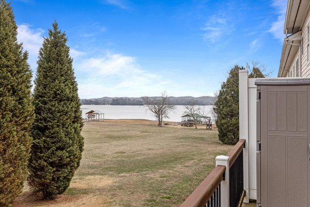 1235 New Lake Road Unit 4, Spring City, TN 37381