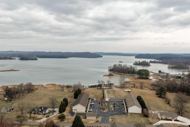 1235 New Lake Road Unit 4, Spring City, TN 37381