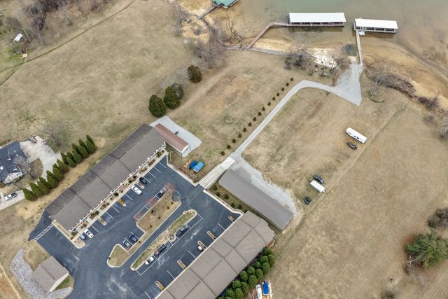 1235 New Lake Road Unit 4, Spring City, TN 37381