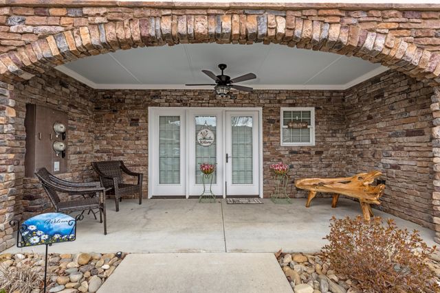 1235 New Lake Road Unit 4, Spring City, TN 37381