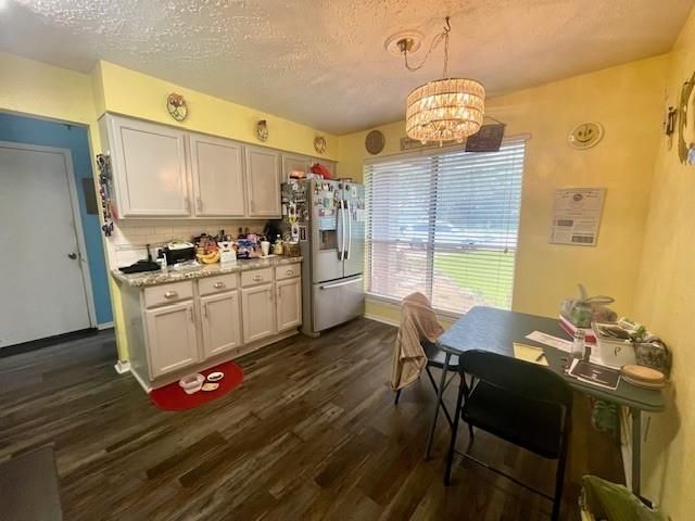 104 Trail Ride Road, Angleton, TX 77515