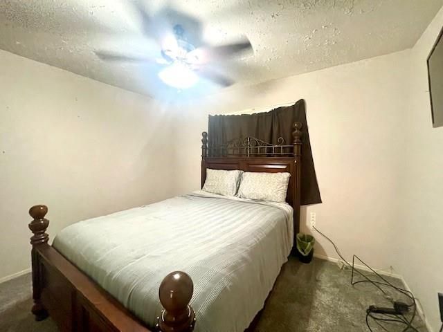 104 Trail Ride Road, Angleton, TX 77515