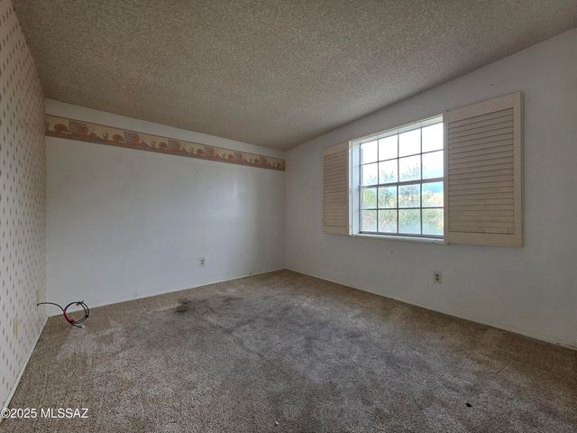 8438 E 5th Street, Tucson, AZ 85710