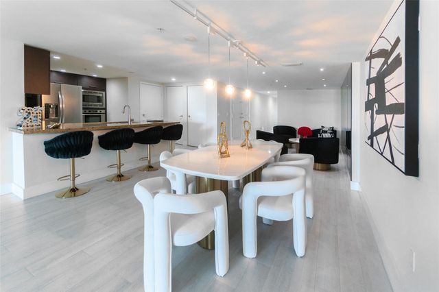 9400 W Bay Harbor 503, Bay Harbor Islands, FL 33154