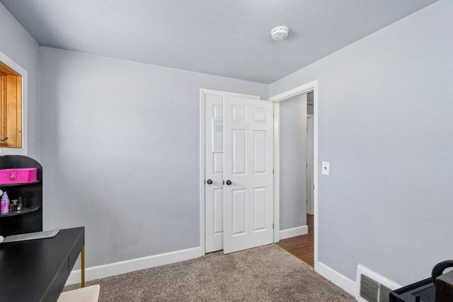 2803 W SANSON Ave, Spokane, WA 99205