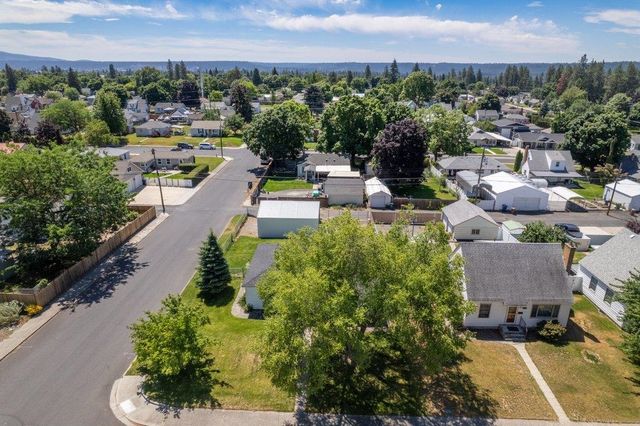 2803 W SANSON Ave, Spokane, WA 99205