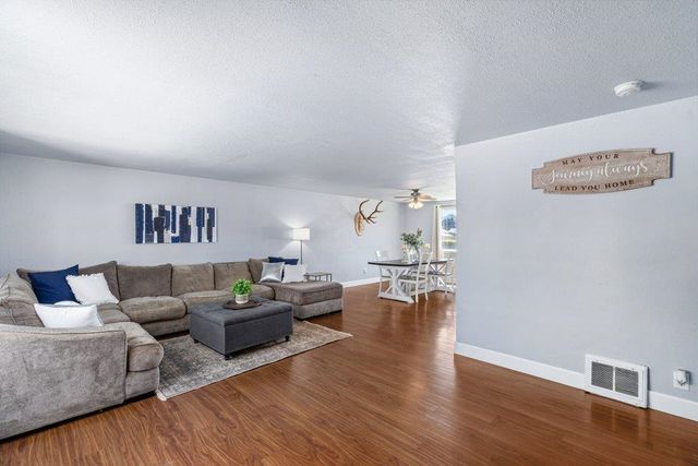 2803 W SANSON Ave, Spokane, WA 99205