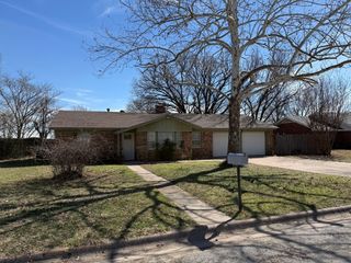 1307 Rock Street, Bowie, TX 76230