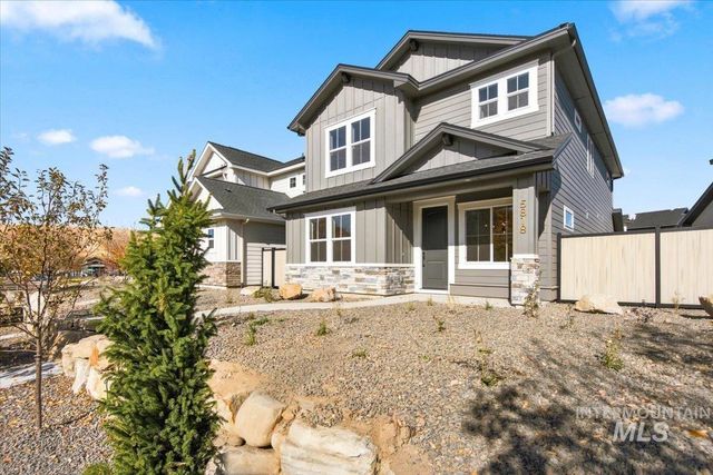5818 W Avimor Dr, Eagle, ID 83629 property photo