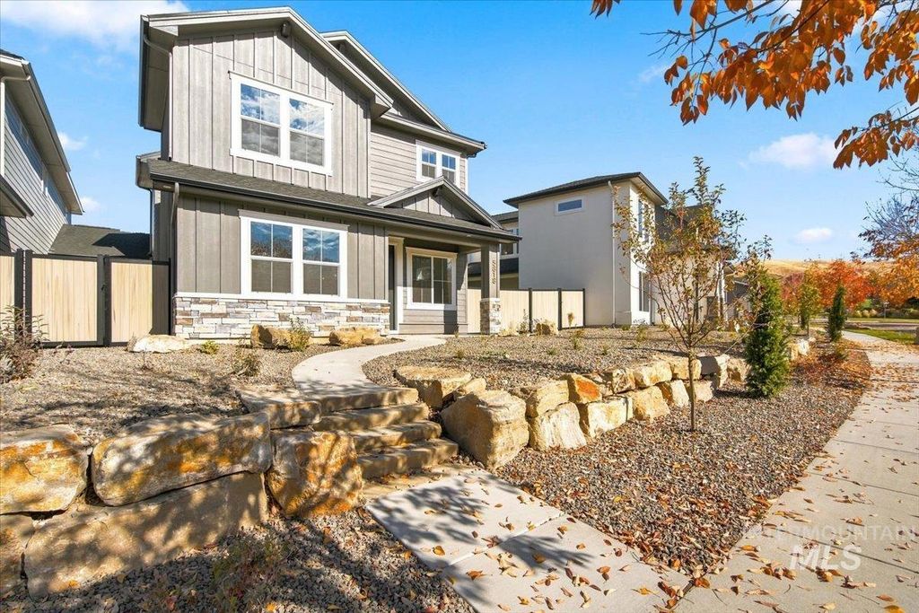 5818 W Avimor Dr, Eagle, ID 83629 photo 3