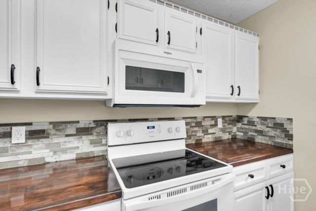 110 Rose Drive, Springfield, GA 31329