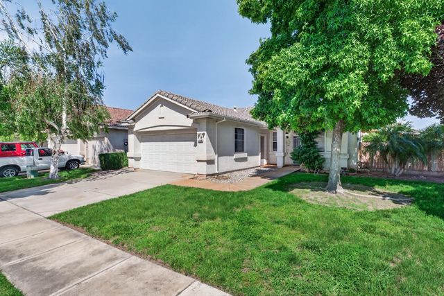3298 Summer Creek Dr, Turlock, CA 95382