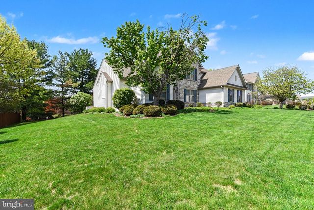 1103 WANSFORD RD, Mechanicsburg, PA 17050