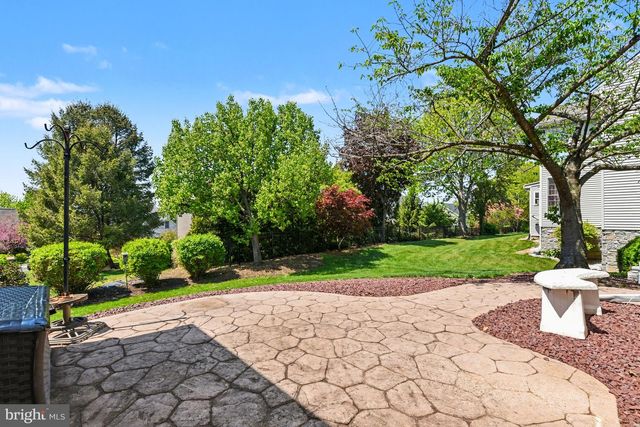 1103 WANSFORD RD, Mechanicsburg, PA 17050
