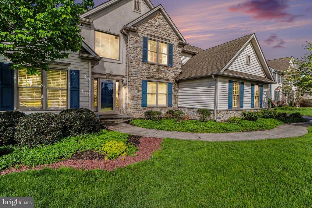 1103 WANSFORD RD, Mechanicsburg, PA 17050