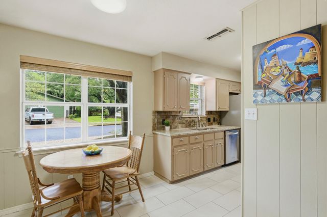 7612 Shoal Creek BLVD, Austin, TX 78757