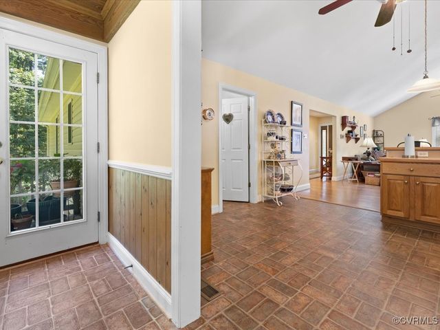 1875 Capeway Rd, Powhatan, VA 23139
