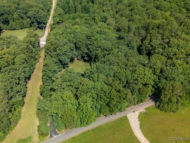1875 Capeway Rd, Powhatan, VA 23139