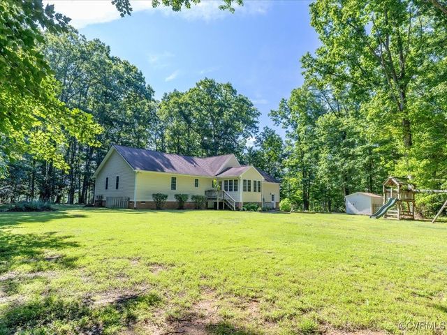 1875 Capeway Rd, Powhatan, VA 23139