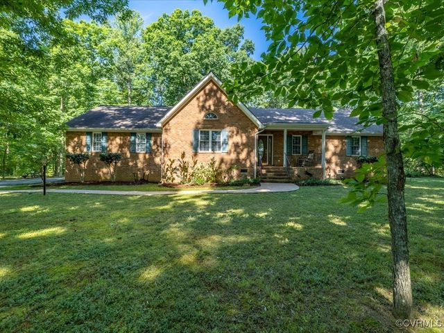 1875 Capeway Rd, Powhatan, VA 23139