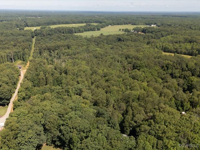 1875 Capeway Rd, Powhatan, VA 23139