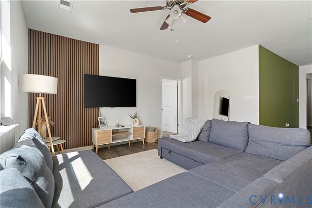 11065 Chappell Creek Cir, Prince George, VA 23860