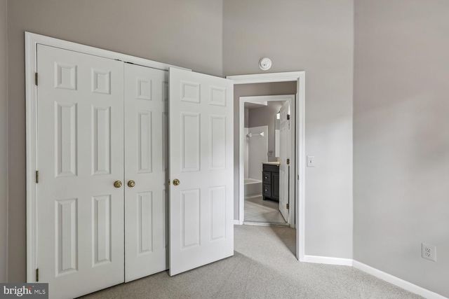 6516 CASTINE LN, Springfield, VA 22150