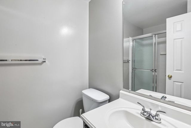 6516 CASTINE LN, Springfield, VA 22150