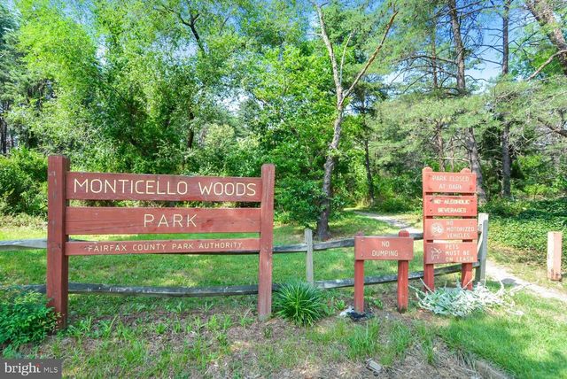 6516 CASTINE LN, Springfield, VA 22150