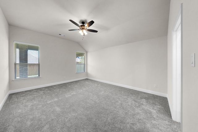 423 Maltese Drive, Red Oak, TX 75154