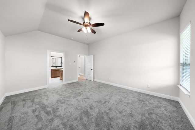 423 Maltese Drive, Red Oak, TX 75154