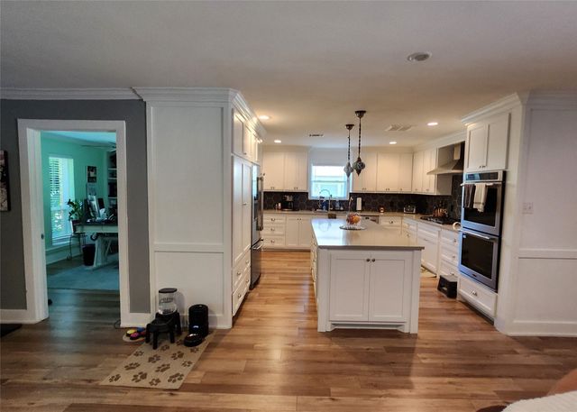 1023 Ridgefield Drive, Plano, TX 75075