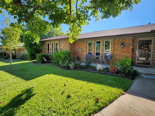 1023 Ridgefield Drive, Plano, TX 75075