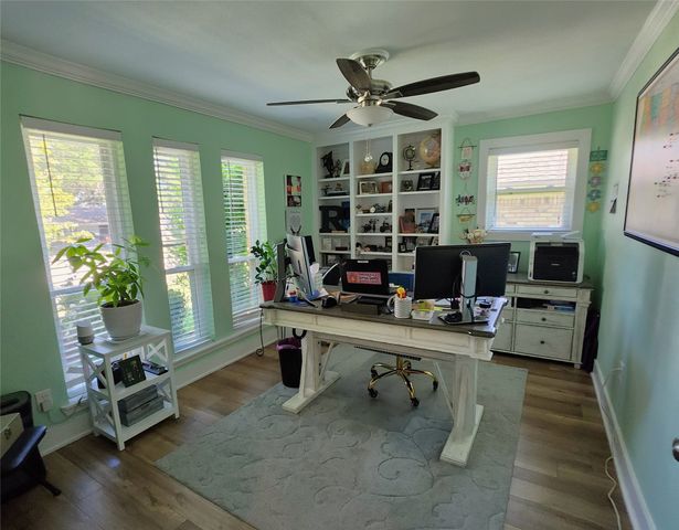 1023 Ridgefield Drive, Plano, TX 75075