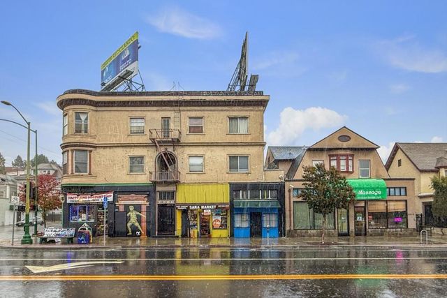 28742882 Telegraph Avenue, Oakland, CA 94609