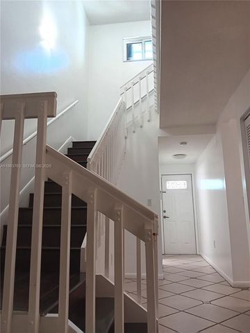 1532 Gabriel Street, Hollywood, FL 33020