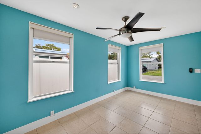 4579 NW 17th Terrace, Tamarac, FL 33309